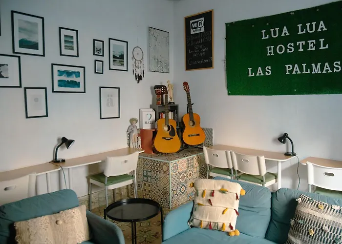 Lua Lua Palmas (adults Only) Hostel